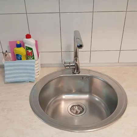 Jase Apartment Split